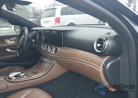 2018 Mercedes-Benz E 300 из США, поврежденный, VIN WDDZF4JB7JA479323